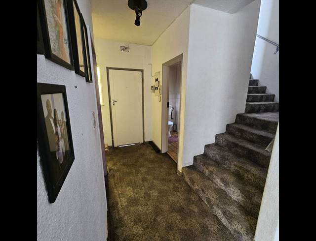2 BEDROOM APARTMENT FOR SALE IN BIRCHLEIGH